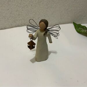 Willow Tree Angel of Hope figurine